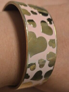 ✨ Vintage Baby Pink & Gold-Tone Heart Wide Bangle Bracelet Chunky Stackable💖